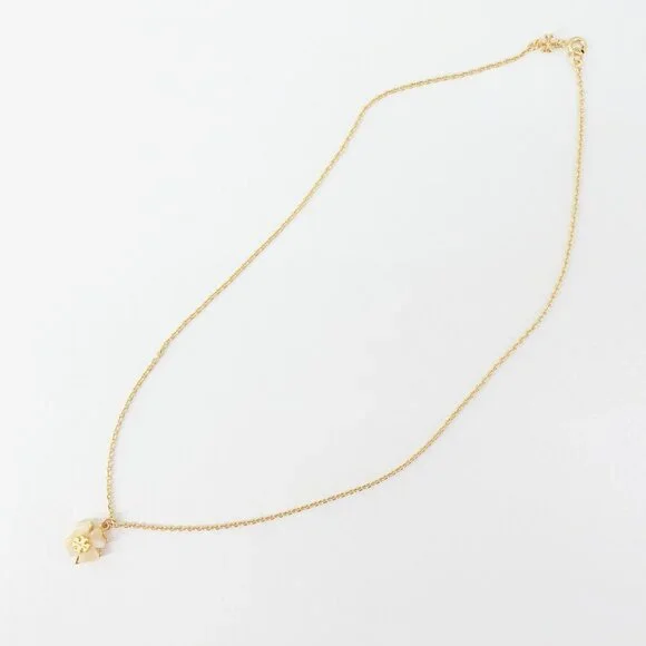 Tory Burch Resin Clover Necklace Ivory OS